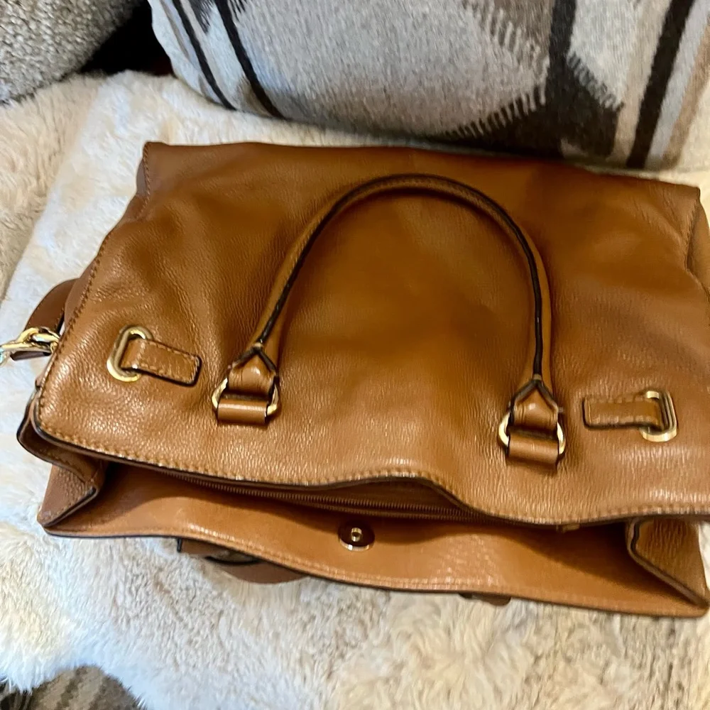 Micheal Kors Hobo Purse - Picture 11 of 11